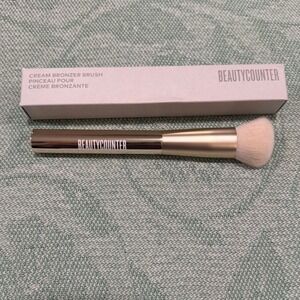 Beautycounter Cream Bronzer Brush Gold Weighted Handle New in Box